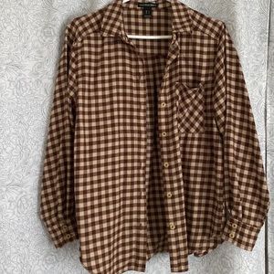 Streetwear society button up. Size small. 65% polyester, 35% cotton